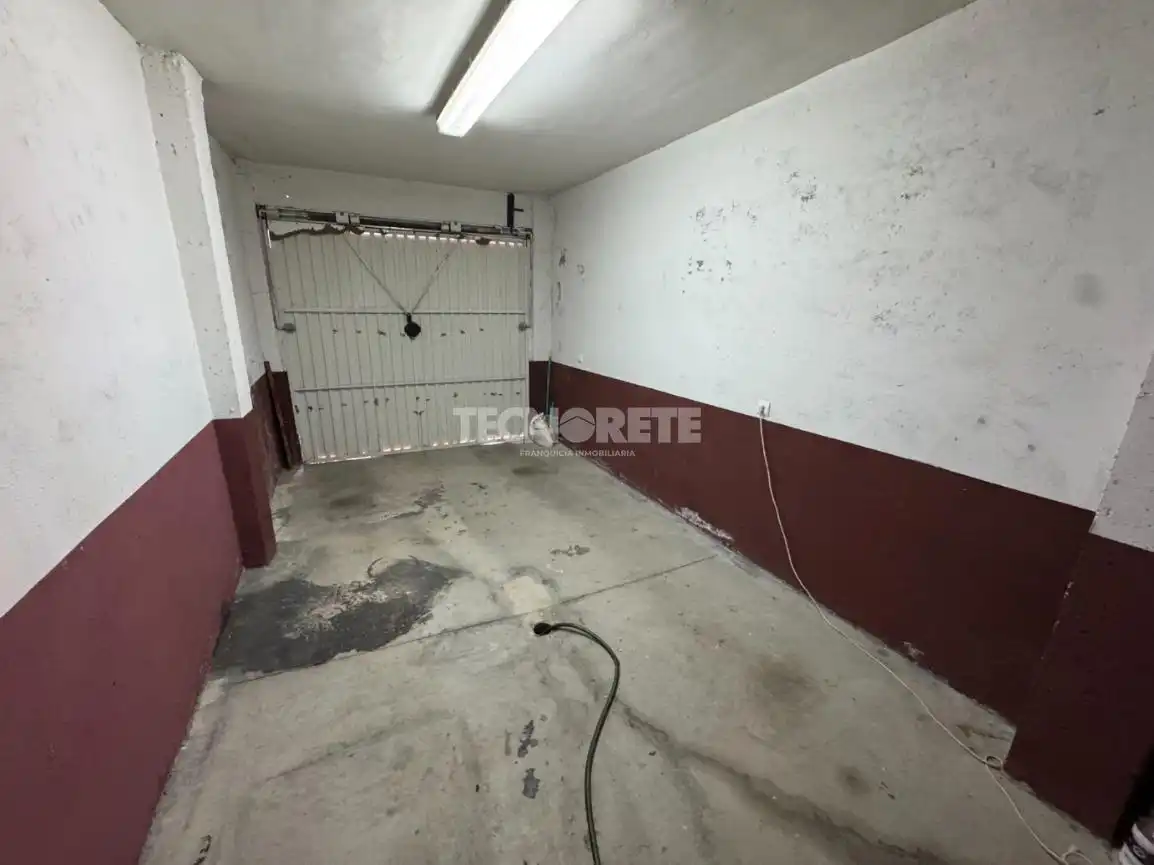 Aparcament de Casa adosada en venda en Yunquera de Henares amb Calefacció i Terrassa