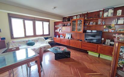 Flat for sale in Lehendakari Aguirre, Basauri