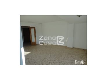 Appartamento con ascensore in vendita a Casc Urbà