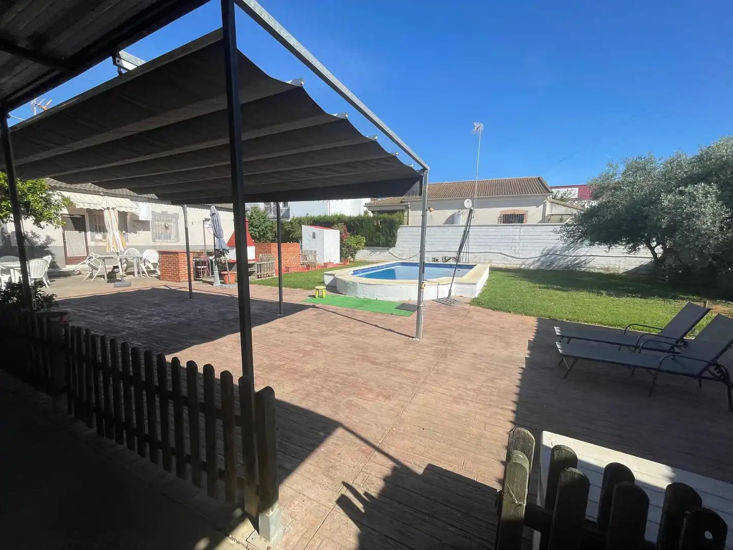 Piscina de Casa o xalet en venda en Córdoba amb Aire condicionat, Jardí privat i Terrassa