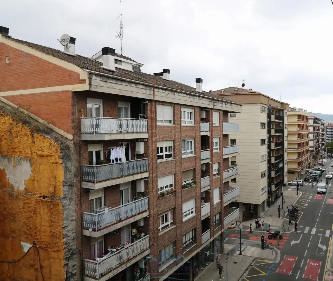 Exterior view of Flat for sale in Irun   with Heating, Parquet flooring and Balcony