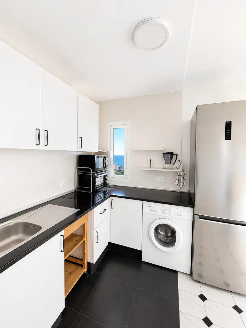 Kitchen of Apartments for sale in Benalmádena  with Terrace and Furnished