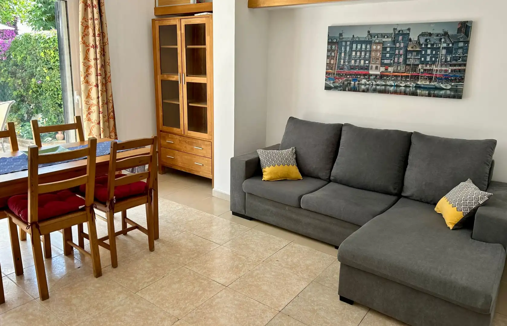 Sala de estar de Planta baja en venta en Estepona con Jardín privado, Terraza y Piscina