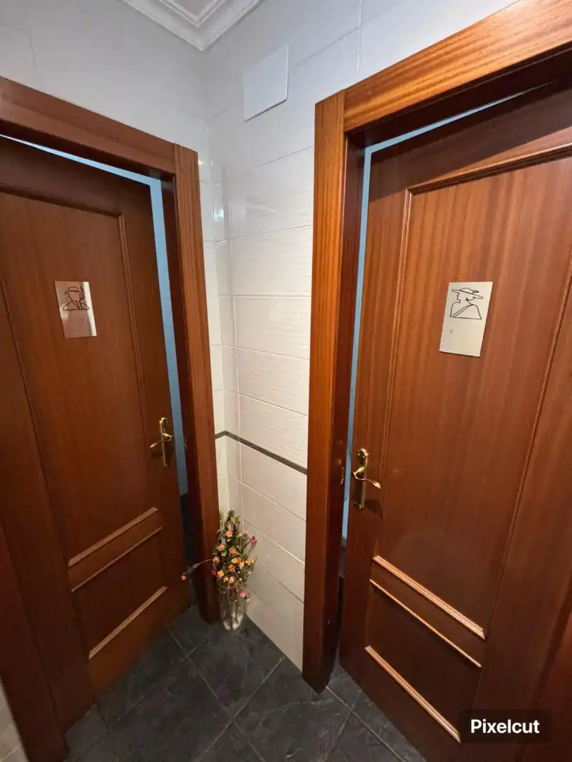 Gewerbefläche zum Verkauf in Calle Alfonso I, imagen 20
