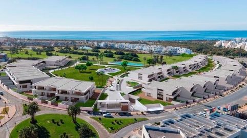 Foto 2 de Casa adosada en venta en Almerimar, El Ejido
