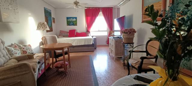 Piso en Venta en Calle Catania, 25 en Aguadulce Norte