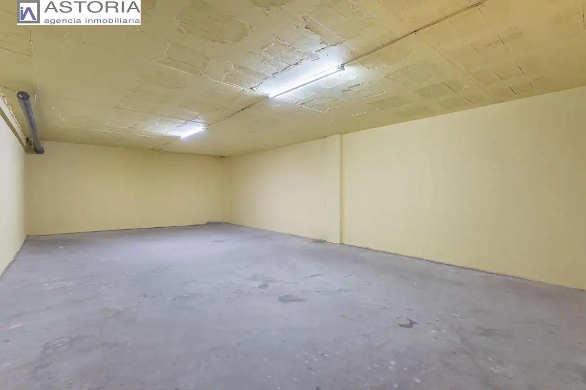 Nau industrial en venda a Avenida JUNCARIL, imagen 12