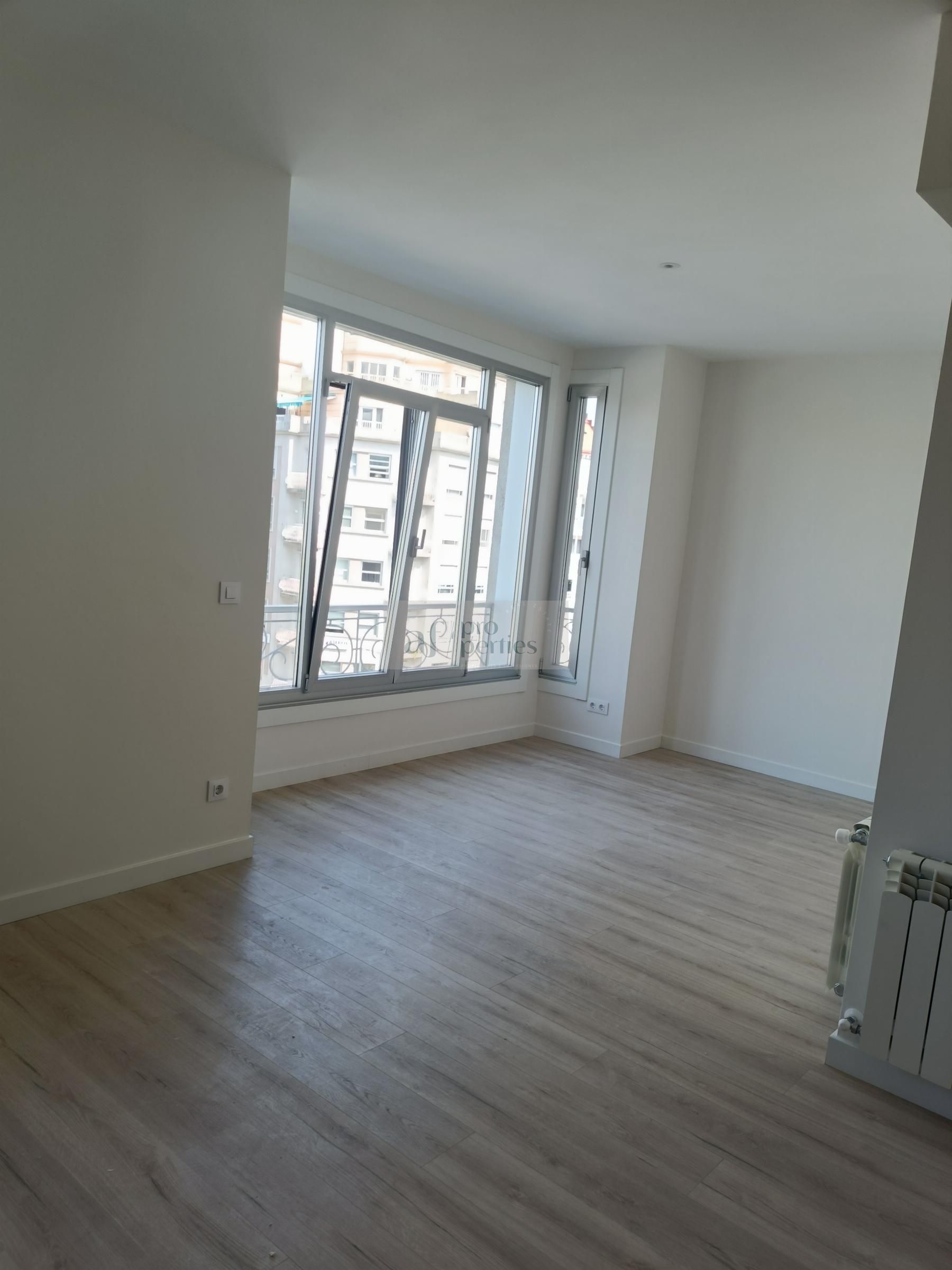 Bedroom of Attic for sale in Vigo   with Heating