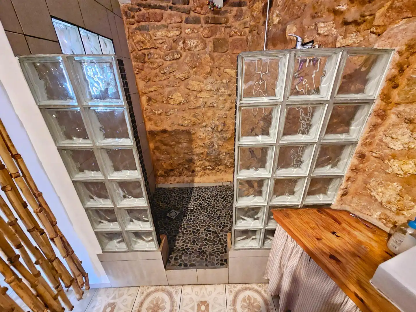 Baño de Finca rústica en venta en Chulilla