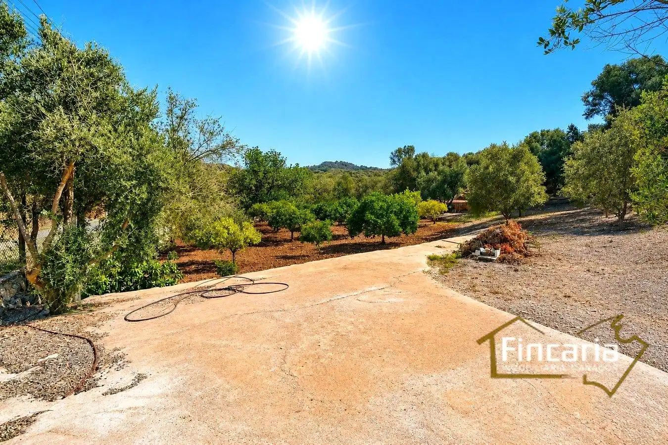 Country homes for sale in Manacor  with Air Conditioner, Private garden and Terrace