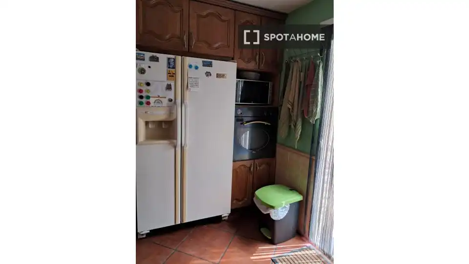 Room in Madrid, Madrid