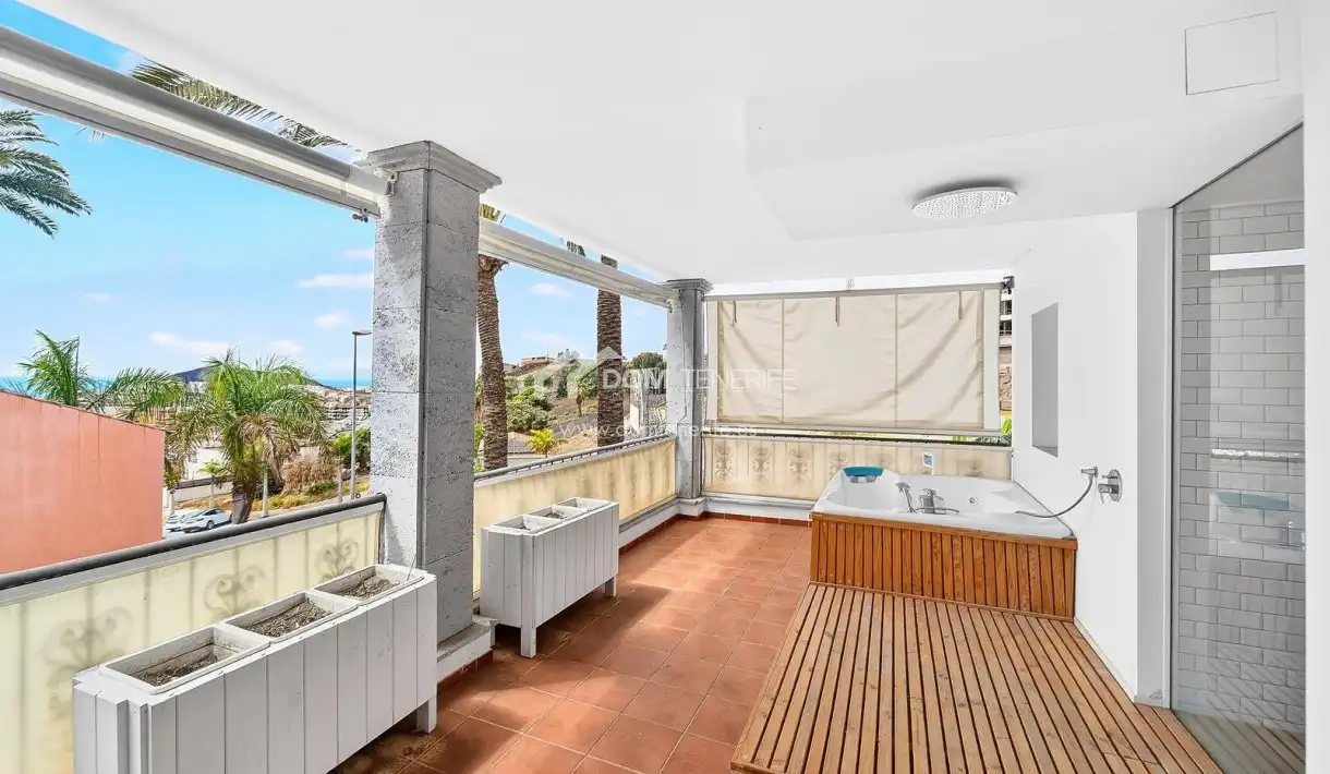 Terraza de Casa o chalet en venta en Arona con Terraza, Piscina y Amueblado