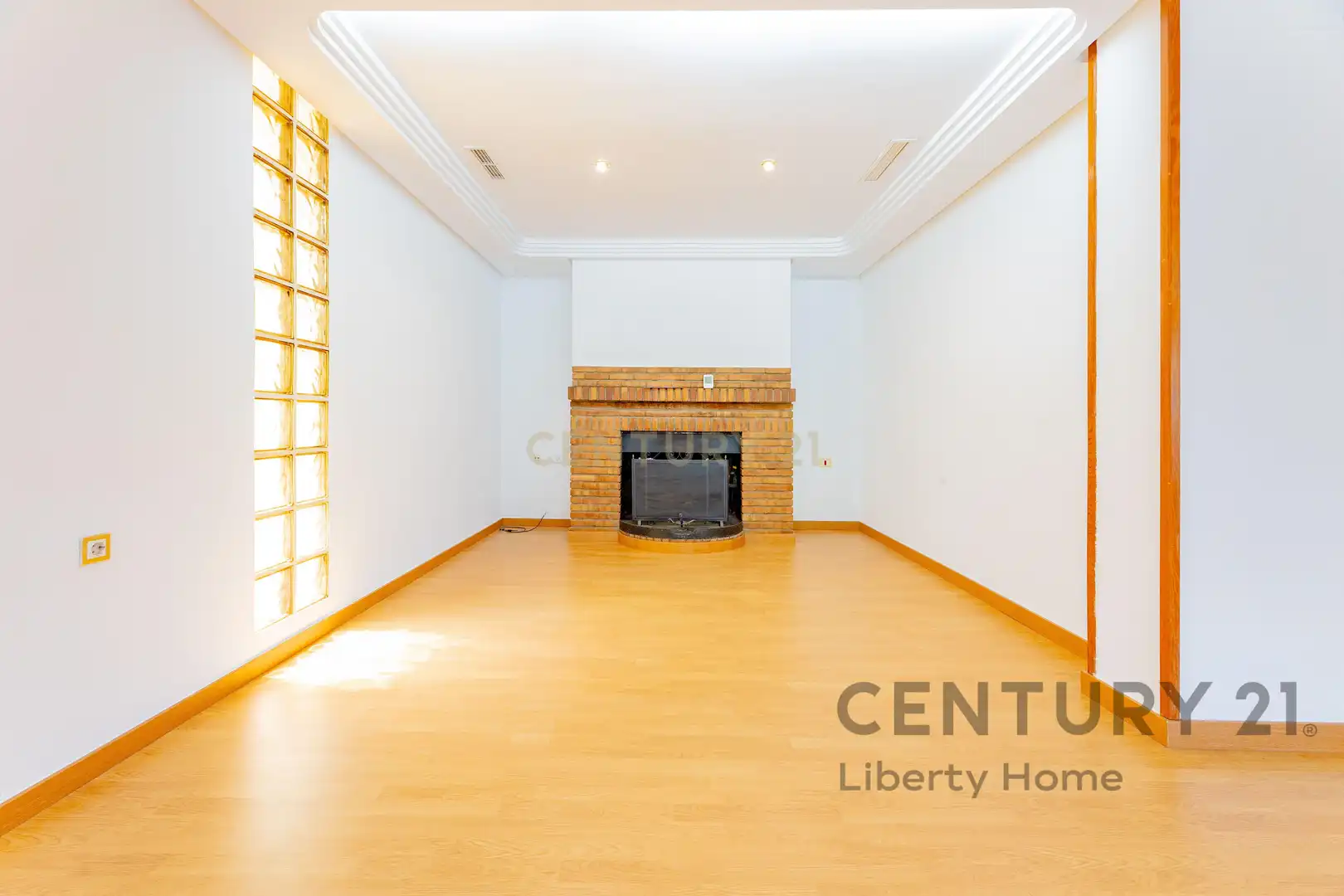 Sala de estar de Casa o chalet en venta en Torrent con Aire acondicionado, Jardín privado y Piscina
