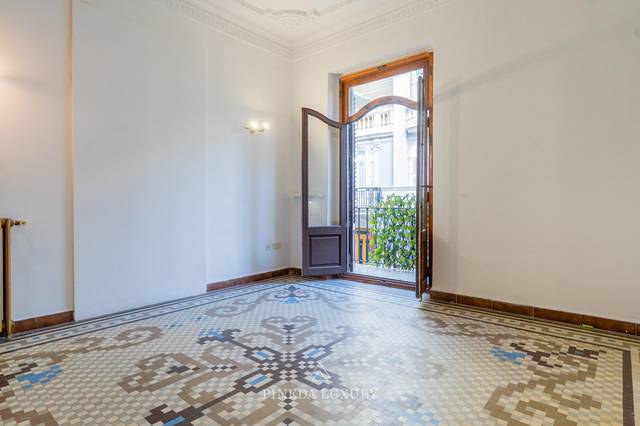Piso en Venta en Calle CONVENTO ST CLARA, 11 en Sant Francesc