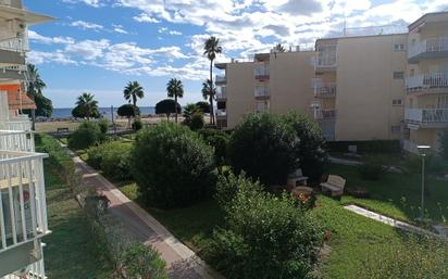 Vista exterior de Apartament en venda en Cambrils amb Terrassa