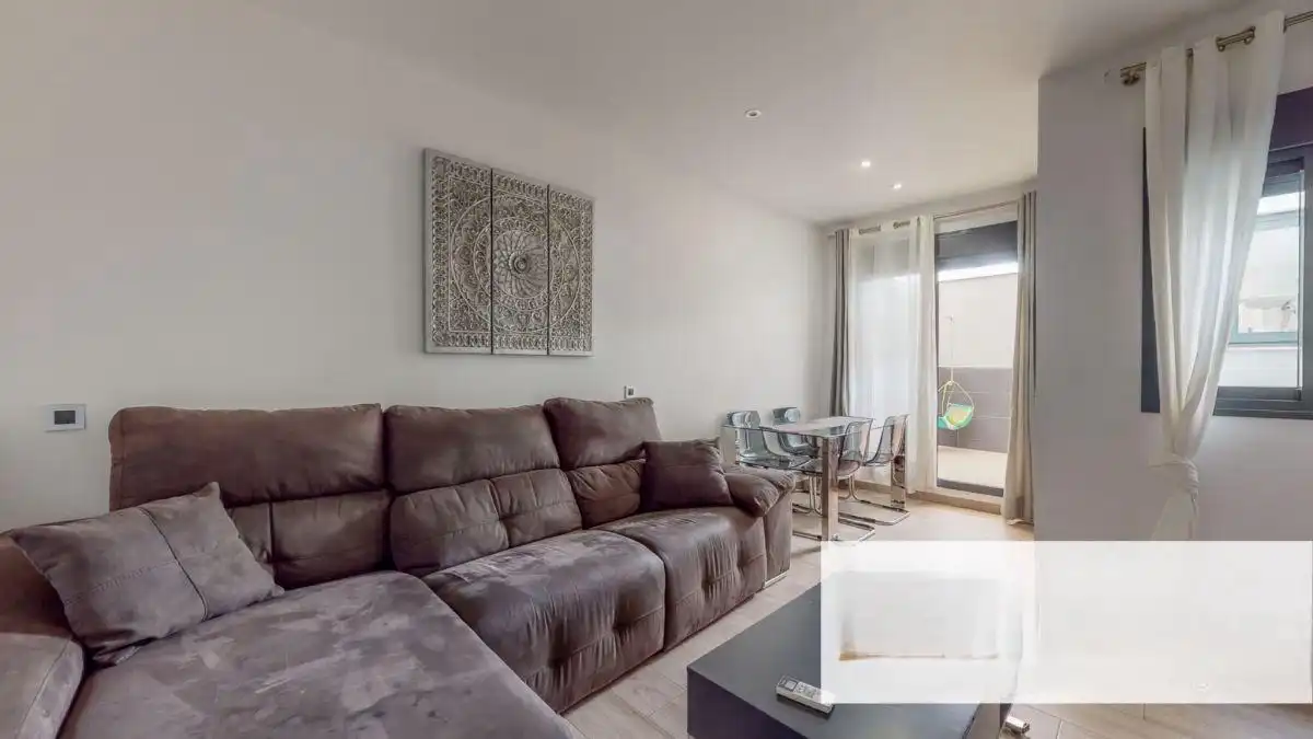 Living room of Flat for sale in Cártama  with Air Conditioner, Terrace and Storage room