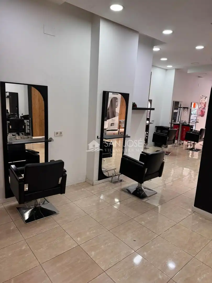Local comercial en venda a Novelda, imagen 11