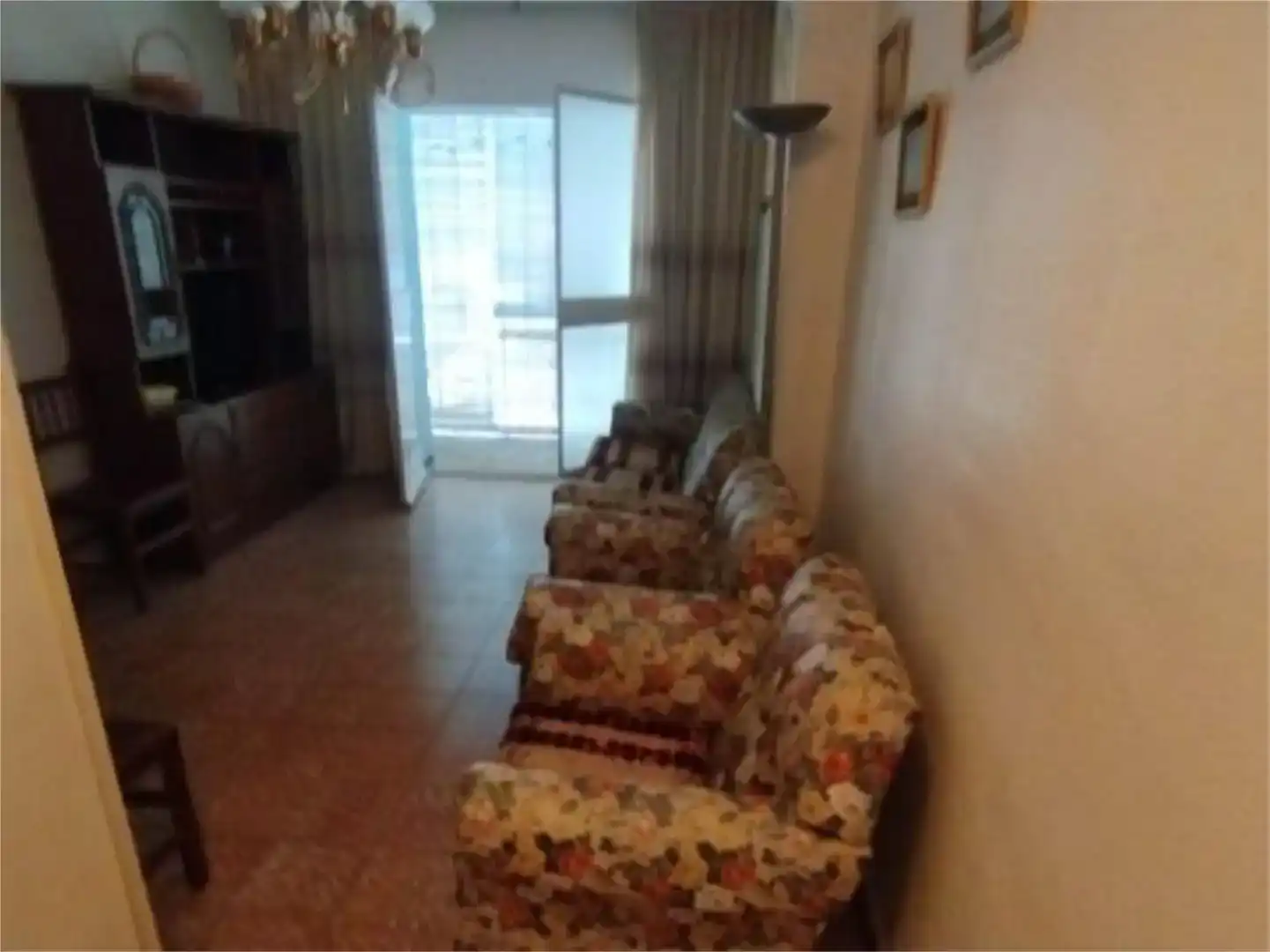 Sala d'estar de Pis en venda en Écija amb Aire condicionat, Moblat i Balcó