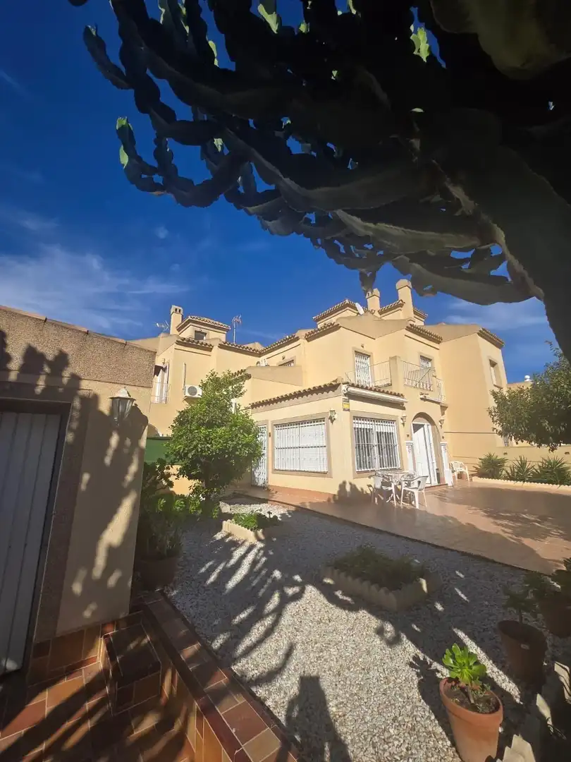 Detached house for sale in Nueva Torrevieja - Aguas Nuevas