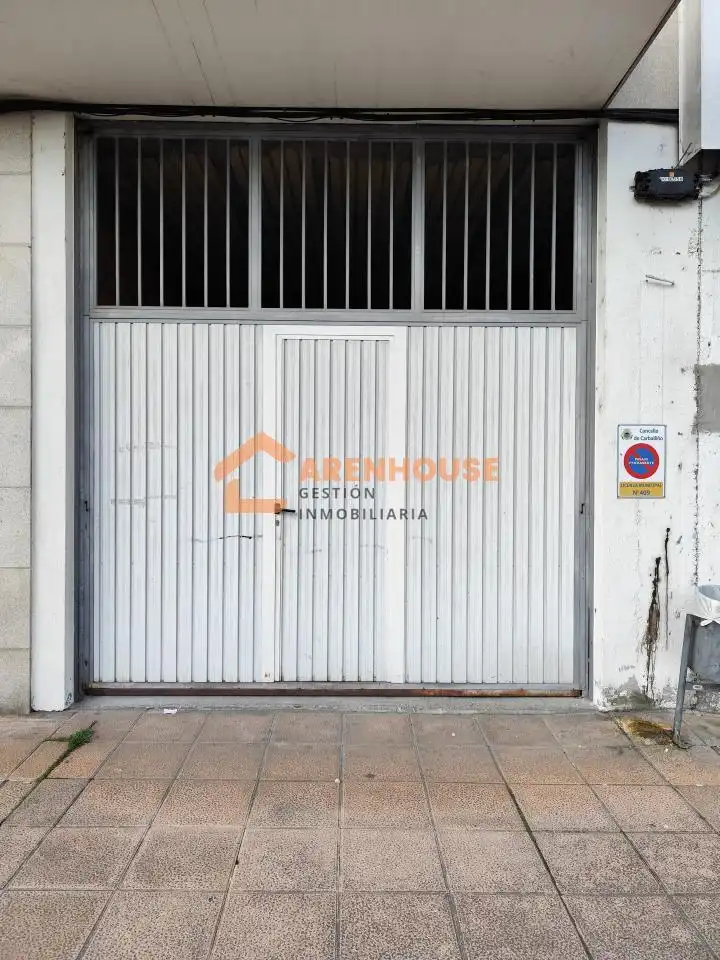 Locale commerciale in affitto a O Carballiño