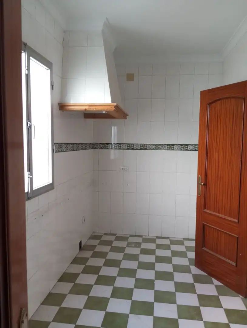 Flat with terrace for sale in Olvera, imagen 3