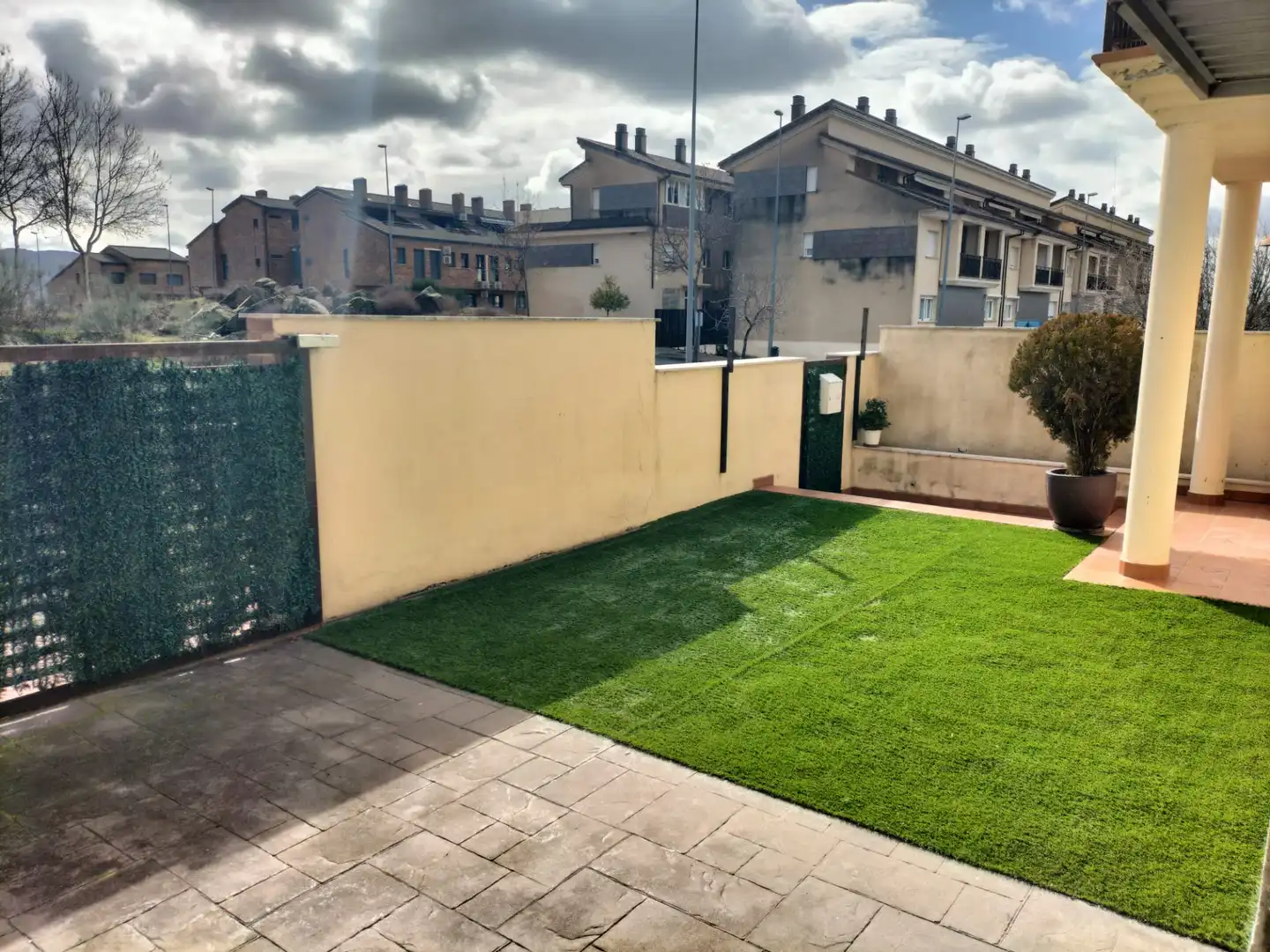 Terrace of Detached homes for sale in Plasencia  with Air Conditioner, Heating and Private garden