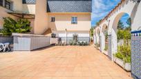 Vista exterior de Casa o xalet en venda en Colmenarejo amb Terrassa i Piscina