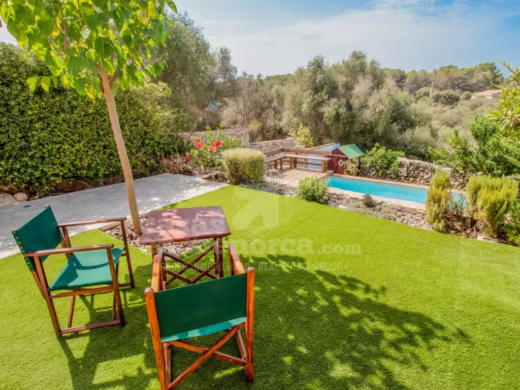 Country homes for sale in Cala Blanca