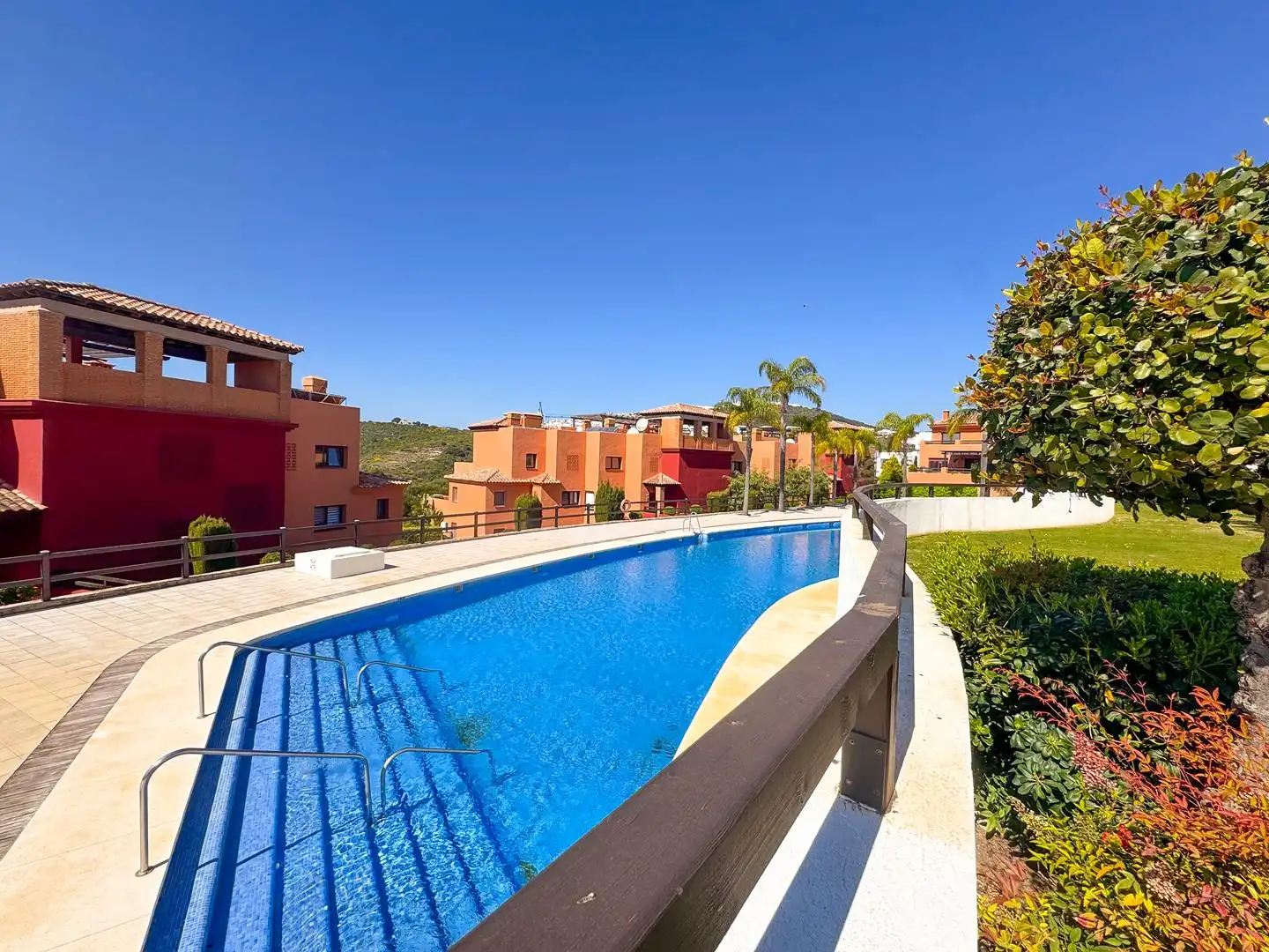 Vista exterior de Ático en venta en Casares con Aire acondicionado, Calefacción y Terraza