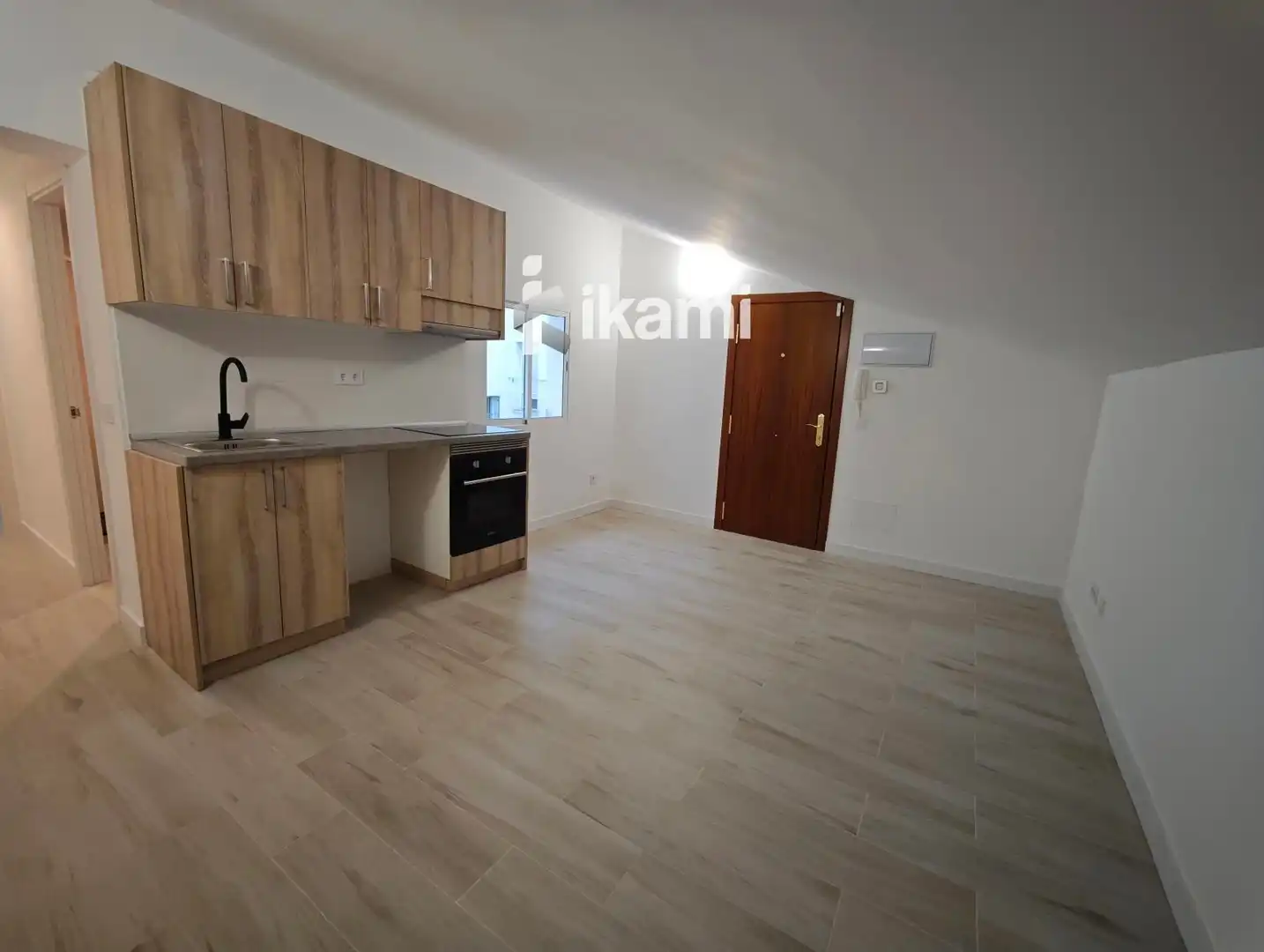 Flat for sale in Aluche