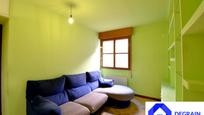 Living room of Flat for sale in Oviedo   with Heating and Storage room