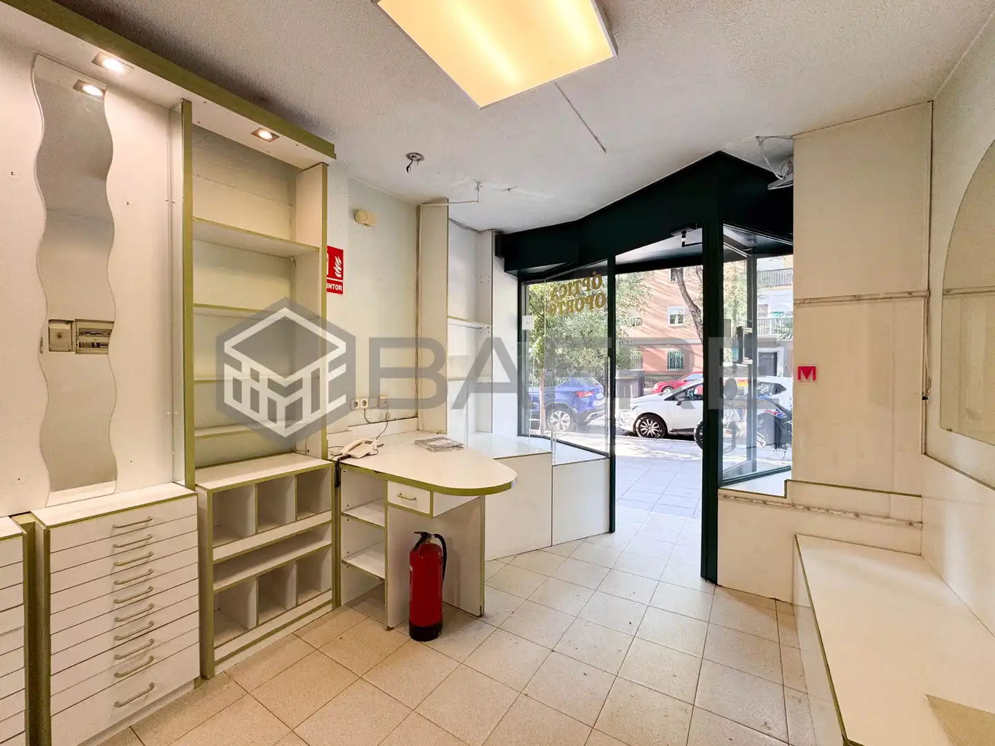Local en venta en Madrid