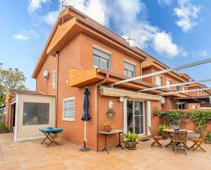 Exterior view of Single-family semi-detached for sale in Reus  with Air Conditioner, Heating and Private garden