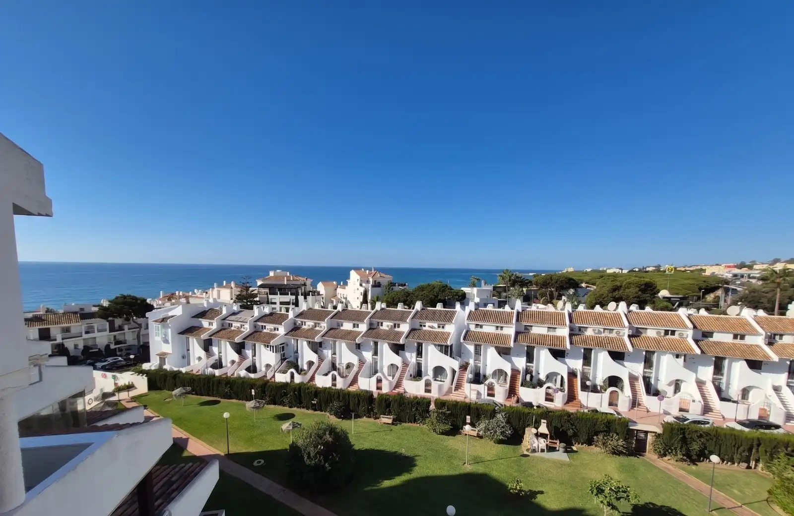 Exterior view of Attic for sale in Mijas  with Air Conditioner, Heating and Private garden