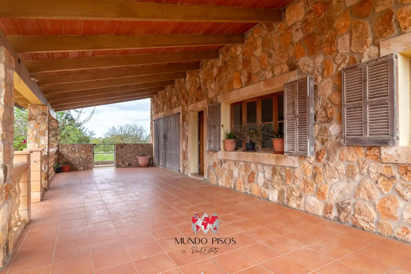 Country house with garden for sale in Cala Llombards, imagen 3