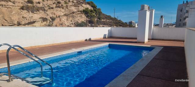 Apartamento en Alquiler en Calle de la Virgen del Socorro, 10 en Raval Roig - Virgen del Socorro