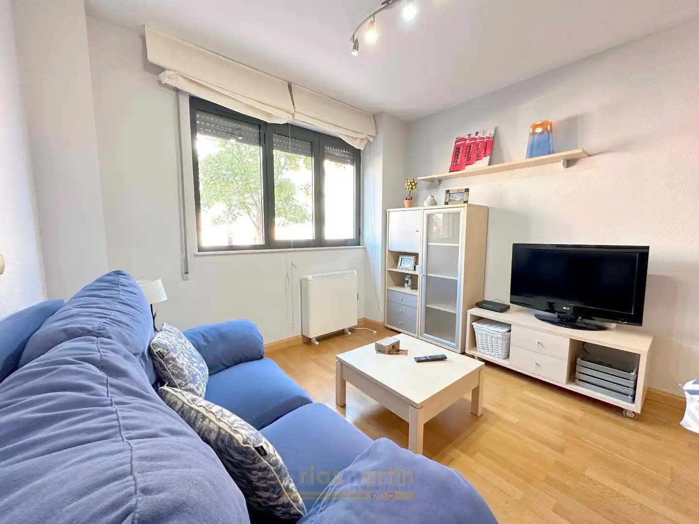 Wohnung zur Miete in Luis Sala Balust, 38, Pizarrales