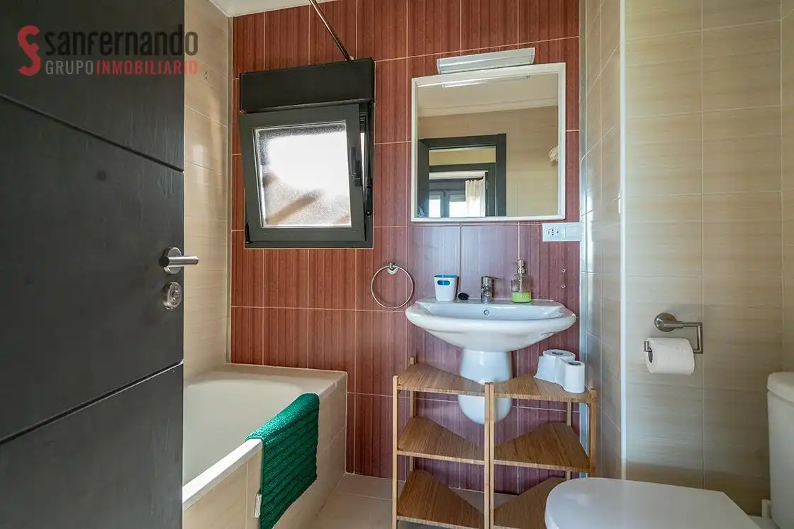 Flat for sale in Calle Playa de Usil, imagen 9