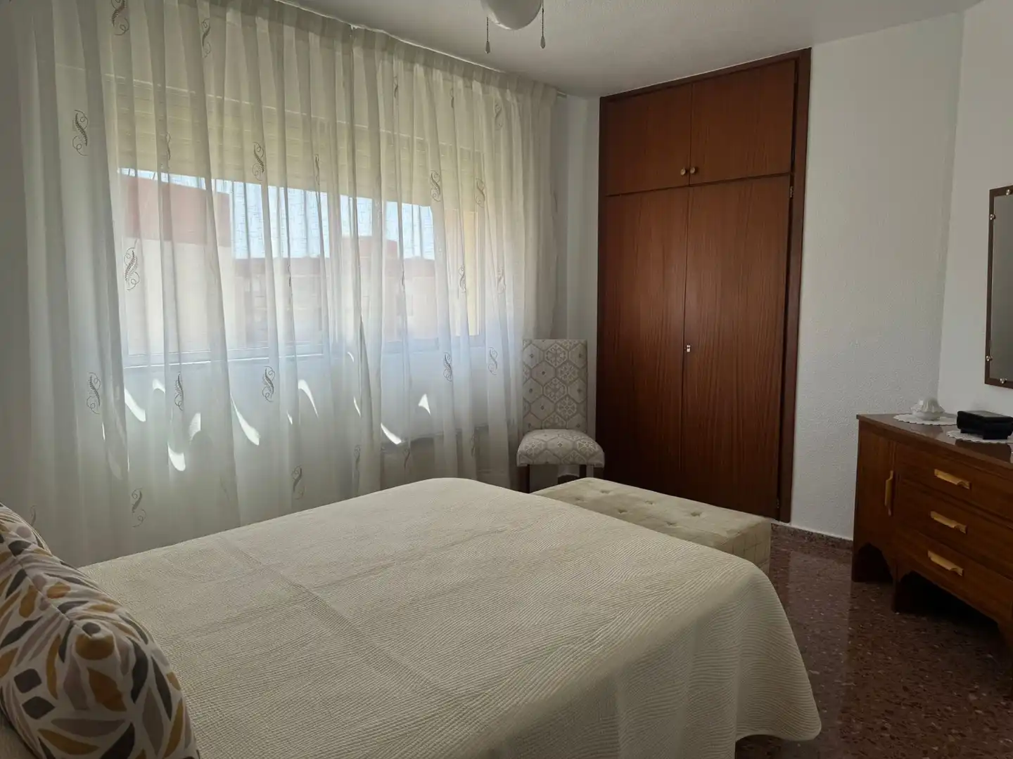 Dormitori de Apartament de lloguer en Mazarrón amb Aire condicionat, Calefacció i Moblat
