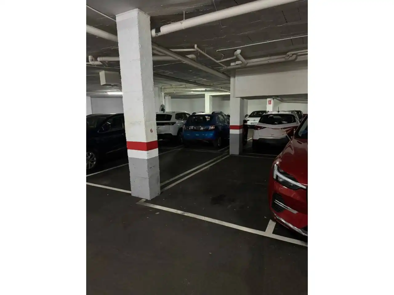 Parkplatz zur Miete in Calle Entenza 145, imagen 3