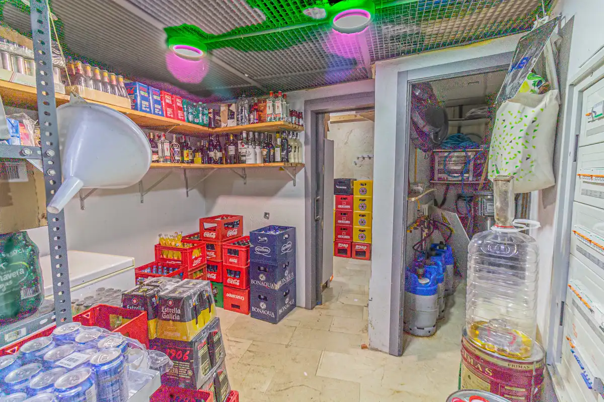 Business premises for sale in La Alcaidesa, imagen 16