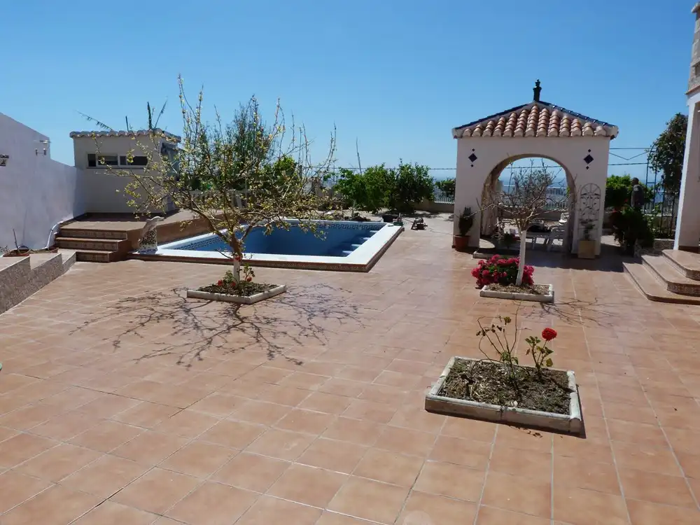 Piscina de Finca rústica en venta en Salobreña con Aire acondicionado, Calefacción y Terraza