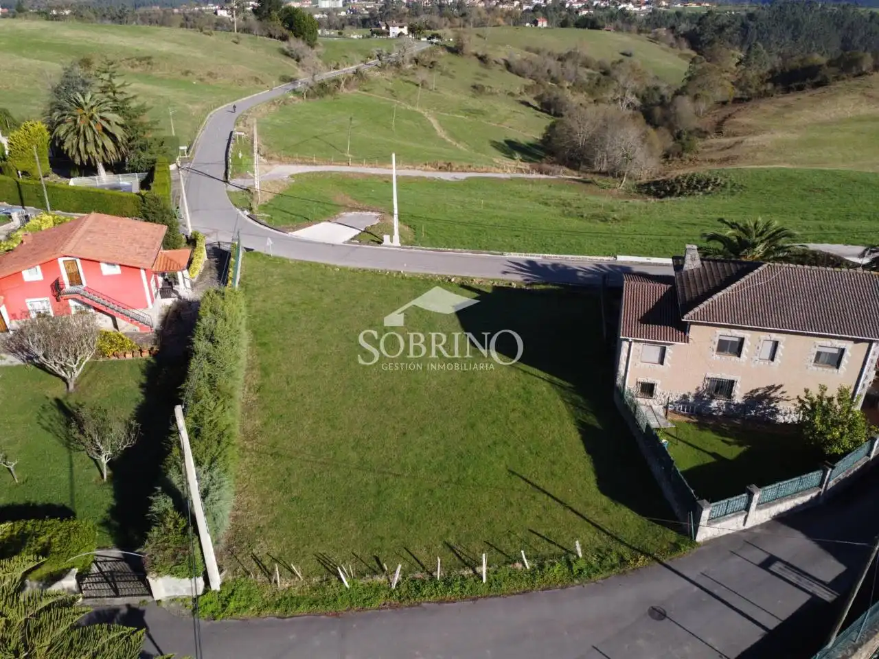 Terreny residencial en venda a Calle Villanueva de Colombres 0, imagen 2
