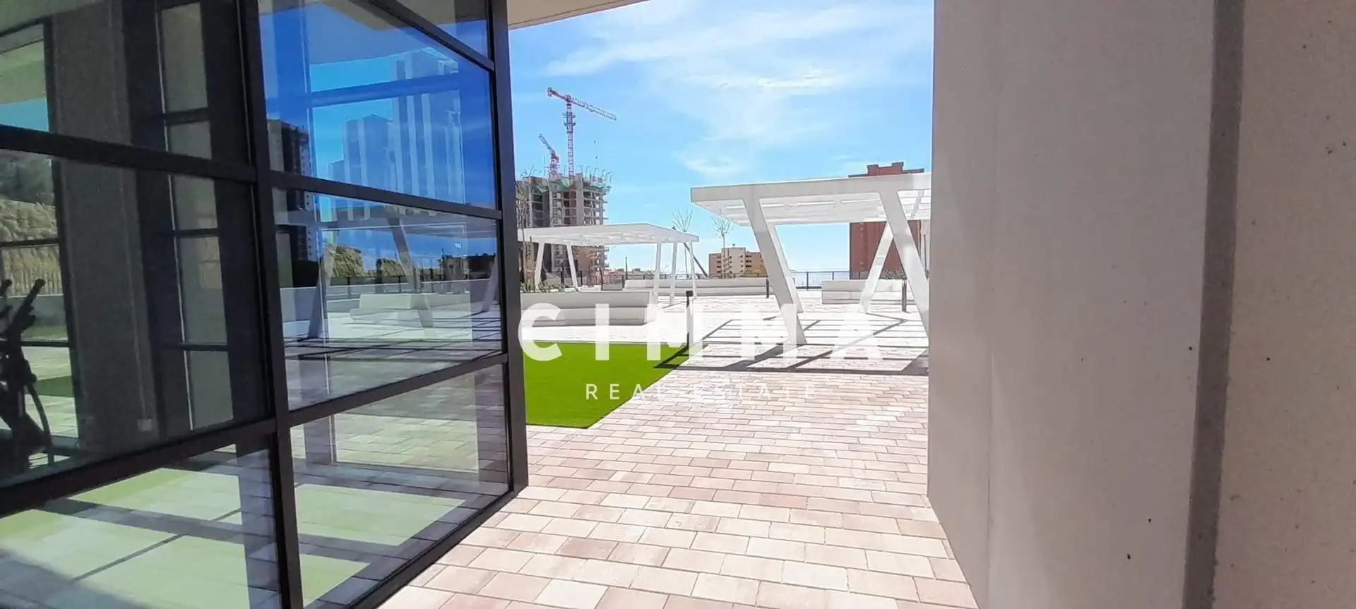 Piso con terraza en venta en Avenida del Alcalde Don Vicente Pérez Devesa, imagen 15