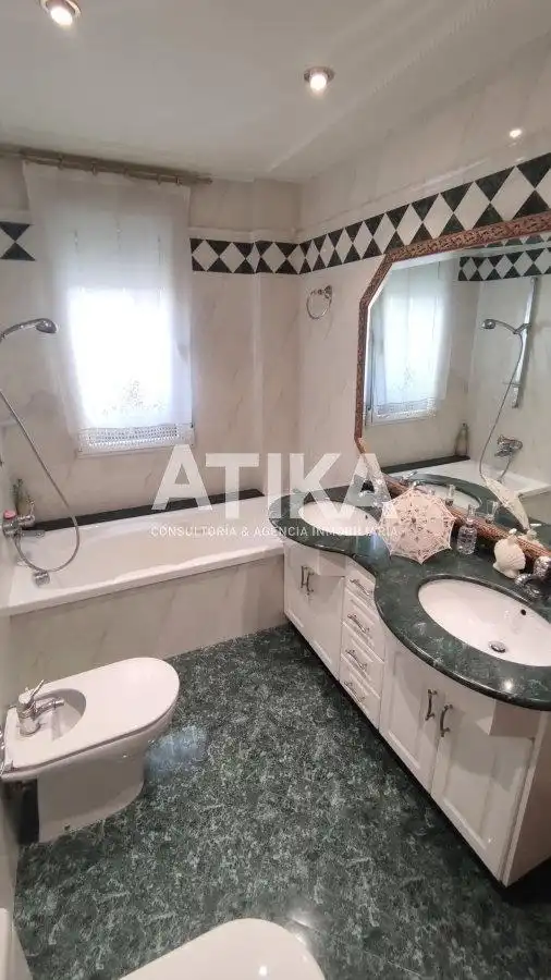 Bany de Casa adosada en venda en Albaida amb Aire condicionat, Calefacció i Terrassa