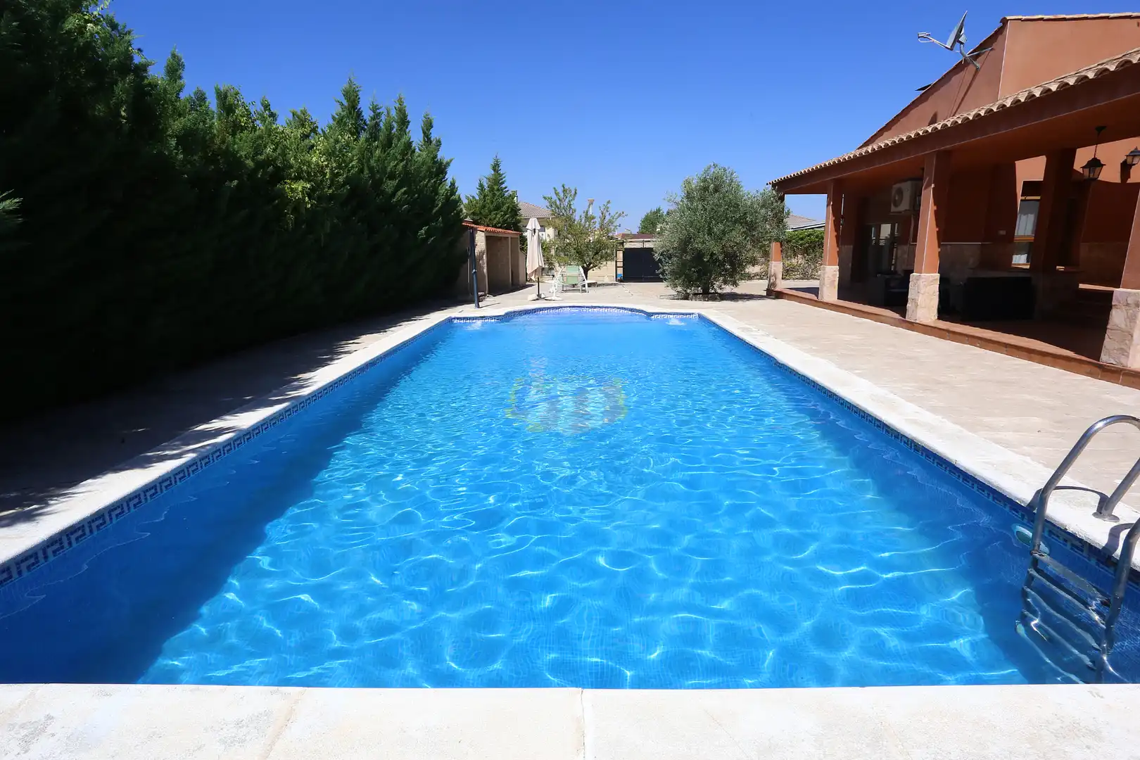 Piscina de Casa o chalet en venta en Arcas del Villar con Aire acondicionado, Jardín privado y Terraza