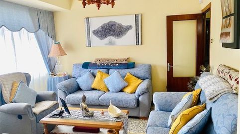¡OPORTUNIDAD ÚNICA! PISO EXTERIOR DE 90m² + ENORME PATIO PRIVADO DE 130m² – COMPLETAMENTE AMUEBLADO Y LISTO PARA ENTRAR A VIVIR