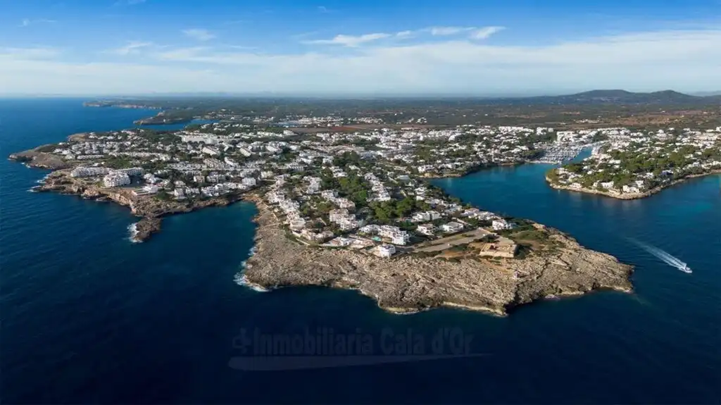Chalet con jardín en venta en Cala d'Or, imagen 3