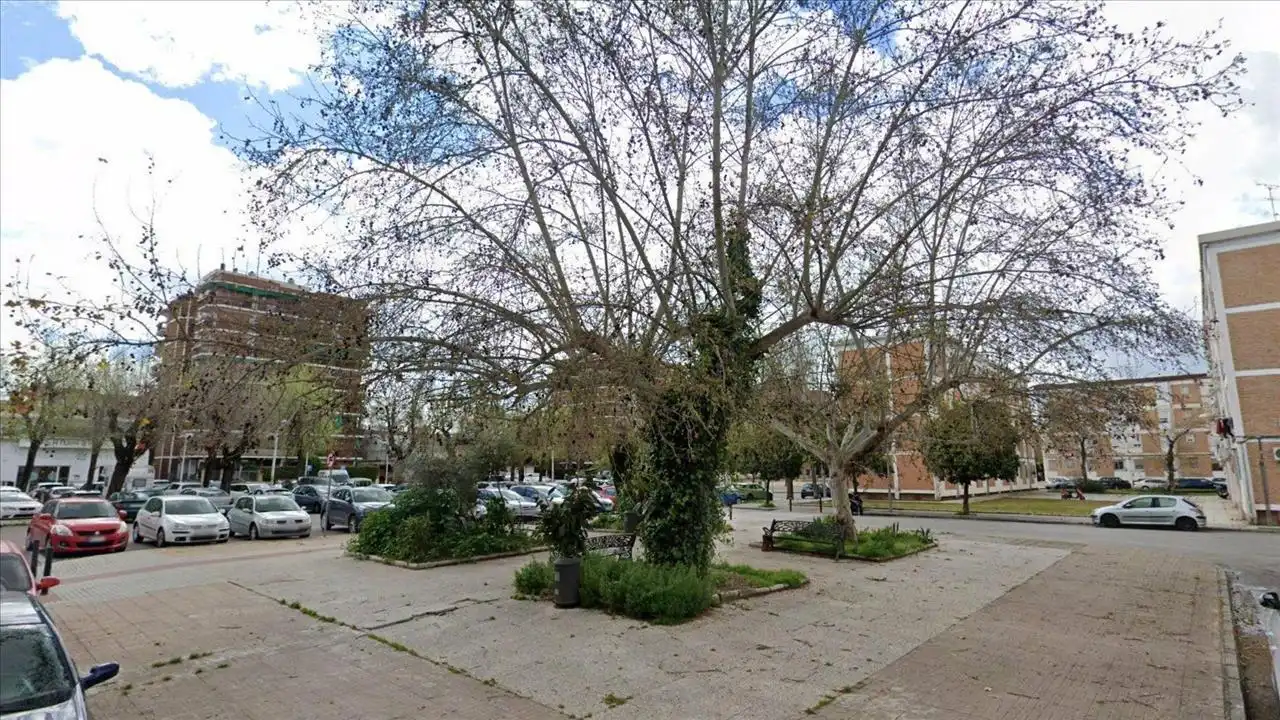 Flat for sale in Virgen Milagrosa, imagen 3