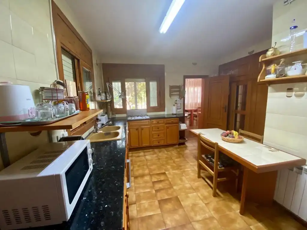 Cuina de Casa o xalet en venda en Lloret de Mar amb Aire condicionat, Calefacció i Jardí privat